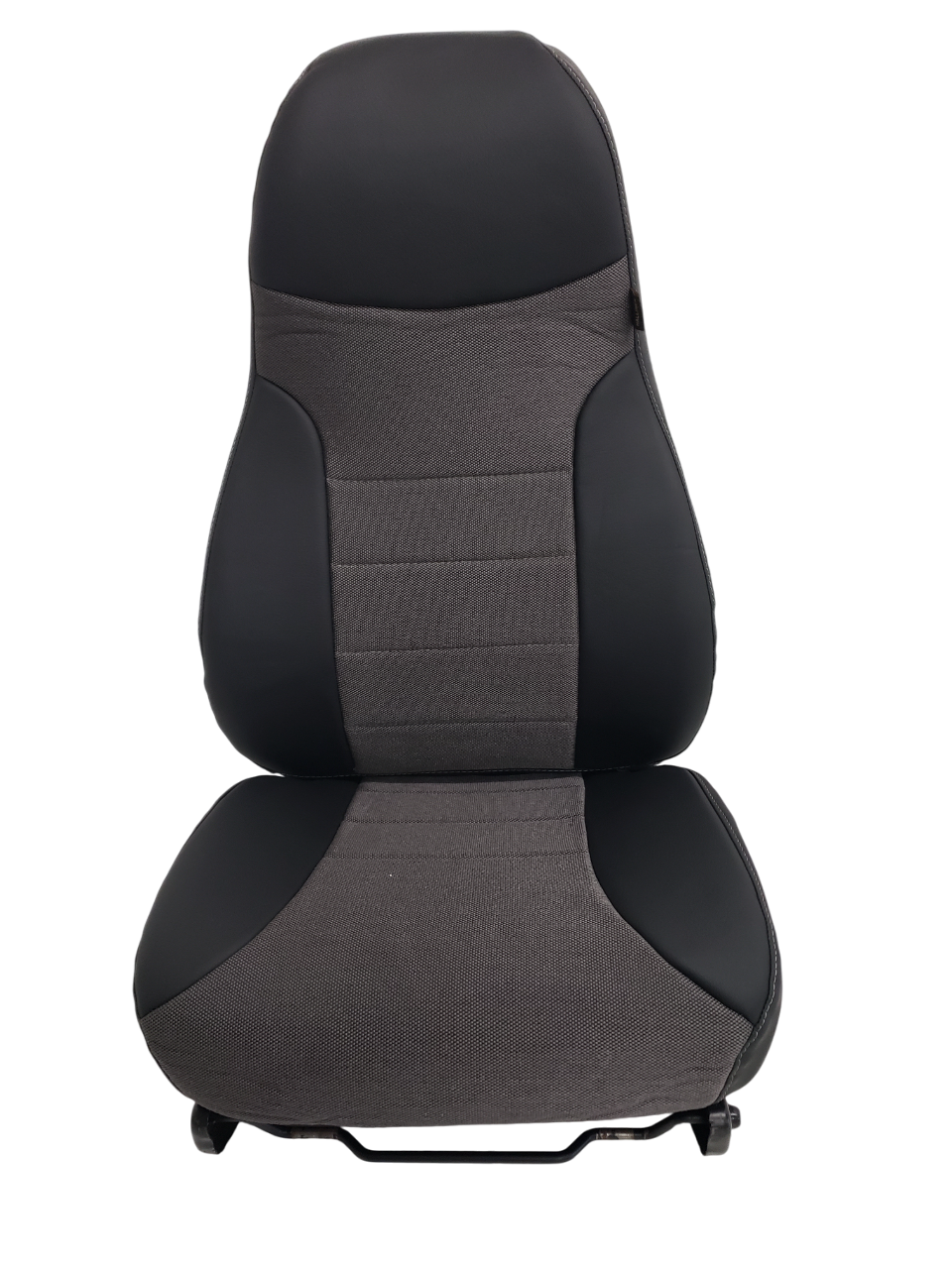 The cloth fabric center allows for greater comfort after long hours in the seat